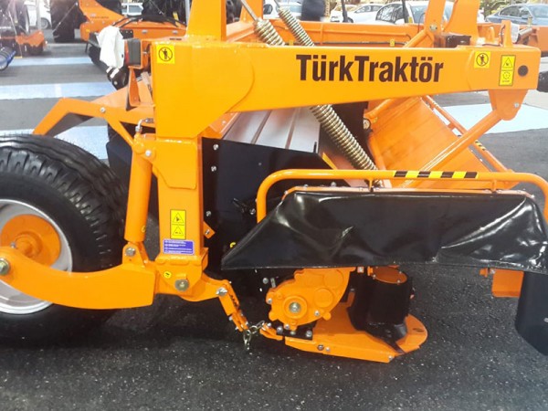 TürkTraktör Çayır Biçme Makineleri